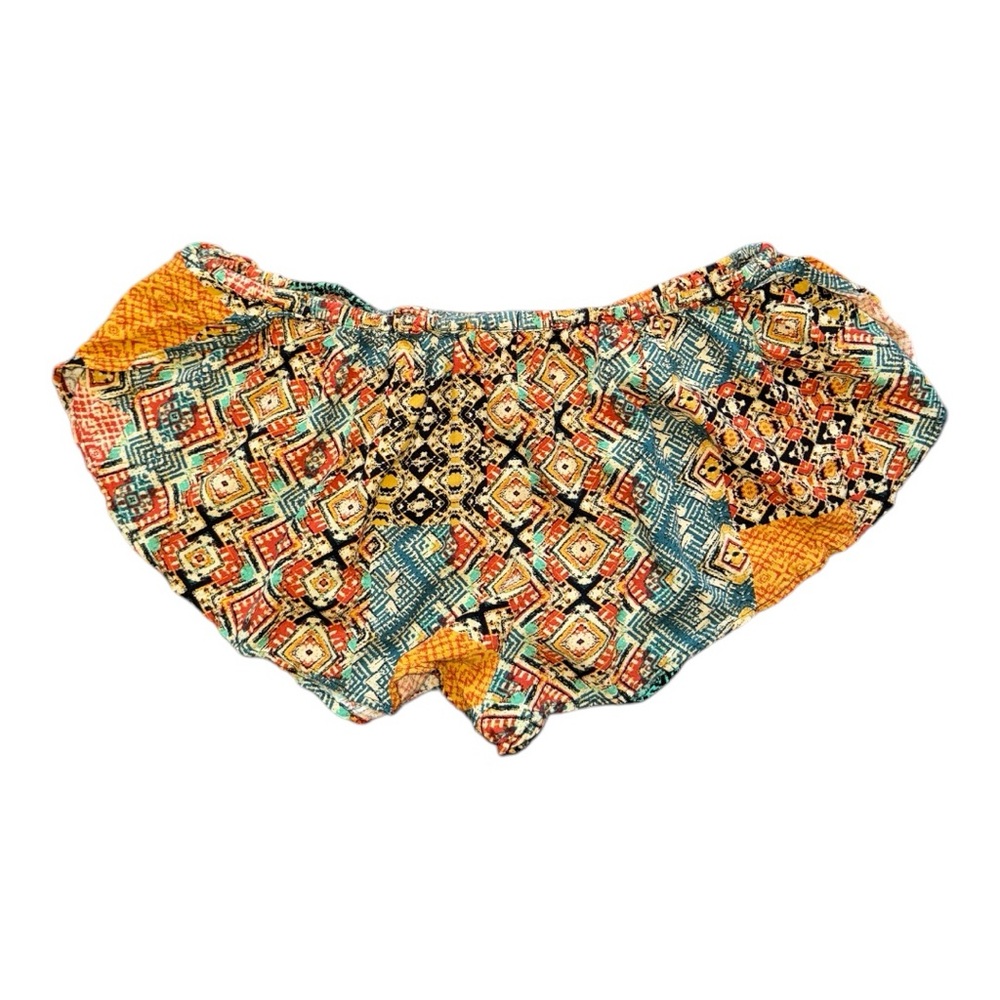 Colorful Geometric Patterned Flowy Short Shorts - Picture 5 of 9